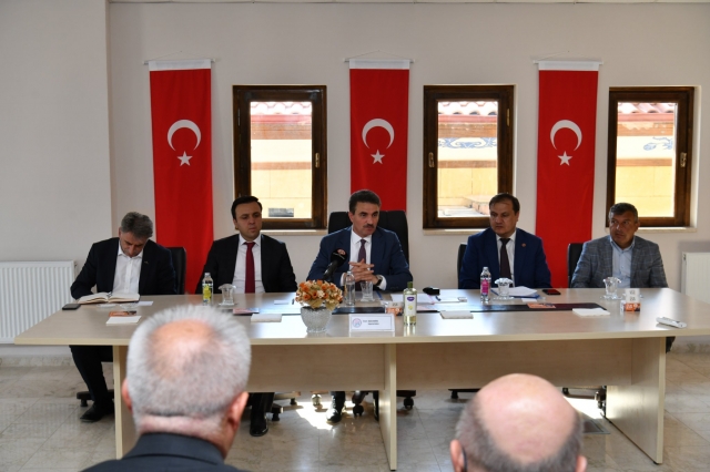 Isparta ​Valisi Baruş Gönen İlçesinde