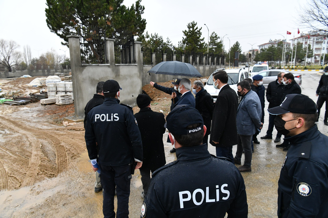 Isparta Valisi Seymenoğlu Yalvaç İlçesini Ziyaret Etti