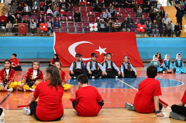 Isparta'da 23 Nisan Ulusal Egemenlik ve Çocuk Bayramı Coşkuyla Kutlandı