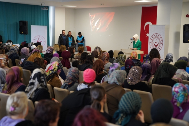 Isparta'da 8 Mart Dünya Kadınlar Günü