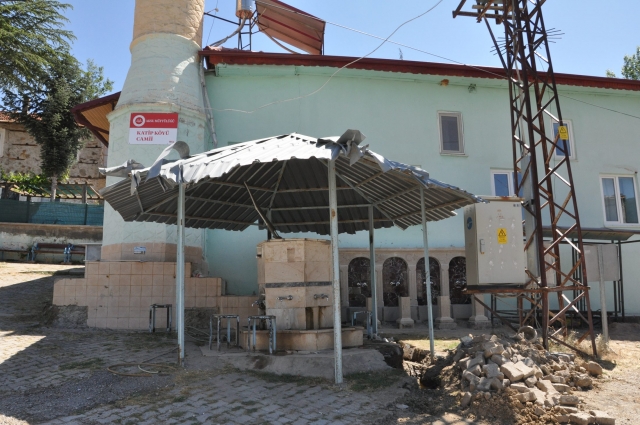 Isparta'da Akdoğan Köyü ve Katip Köyüne Belediyeden çalışma
