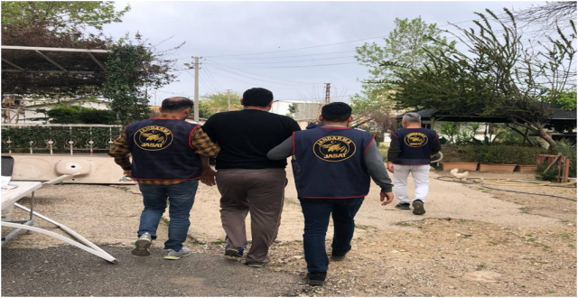Isparta'da Arı Kovanı Hırsızları Yakalandı