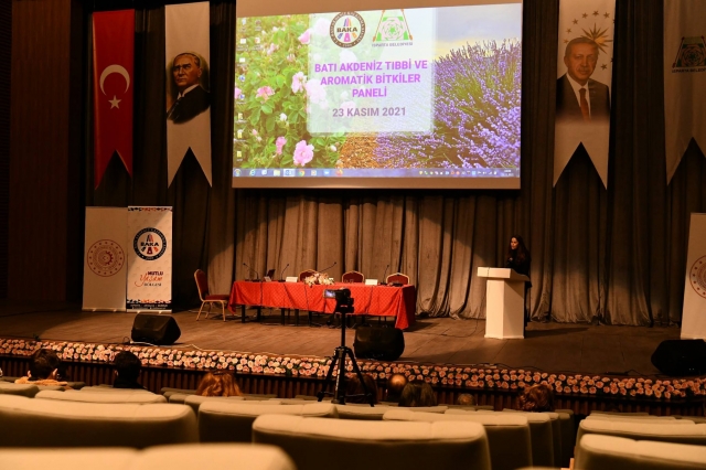 Isparta'da "Batı Akdeniz Tıbbi ve Aromatik Bitkiler Paneli"