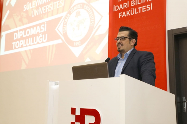Isparta'da Değişen Dünya Dengeleri ve Dış Politika Konulu Konferans