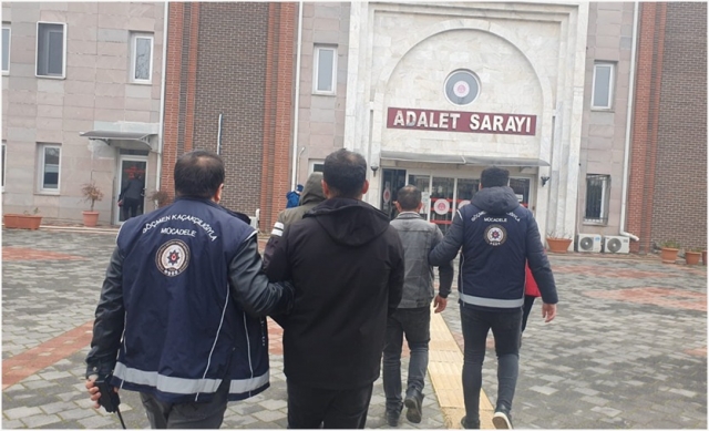 Isparta'da Emniyetten Operasyon!