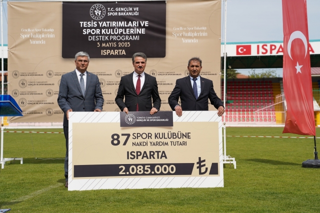 Isparta'da Gençlik ve Spor Bakanlığı tarafından Spor Kulüplerine Destek Programı düzenlendi