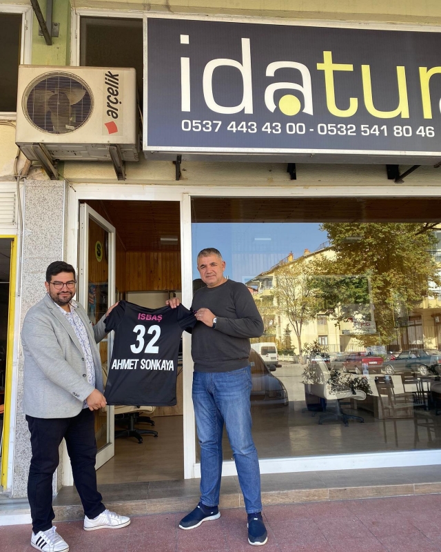 Isparta'da İda Turizm Genel Müdürü Ahmet Sonkaya, Isparta 32 Spor'a Maddi Destek Sağlıyor