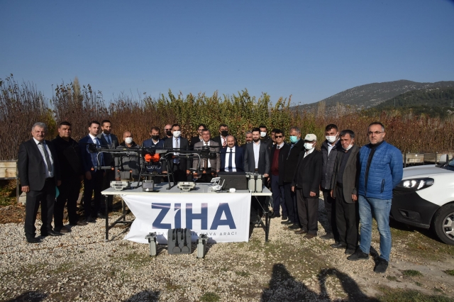 Isparta'da insansız tarım aracı... Ziha