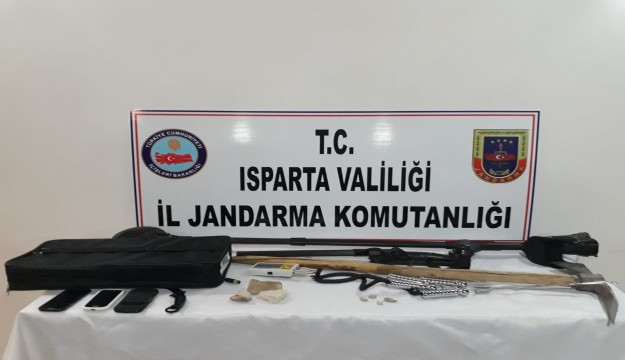 Isparta'da kaçak kazı operasyonu...