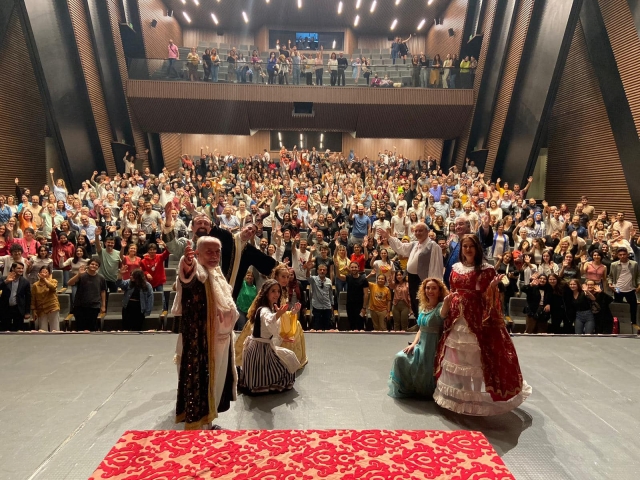 Isparta'da Kibarlık Budalası Tiyatrosu İlgi Gördü