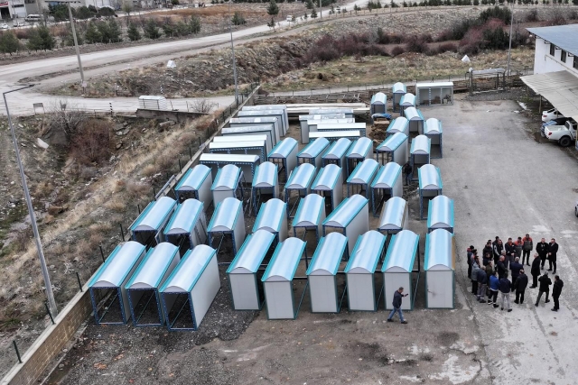 Isparta'da Konforlu ve Isıtmalı Otobüs Durakları da Geliyor