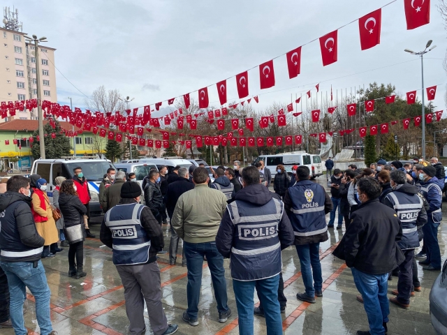 Isparta'da ​Kontrollü normalleşme sürecinde denetimler...