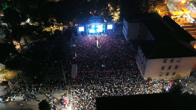 Isparta'da Manga Konseri