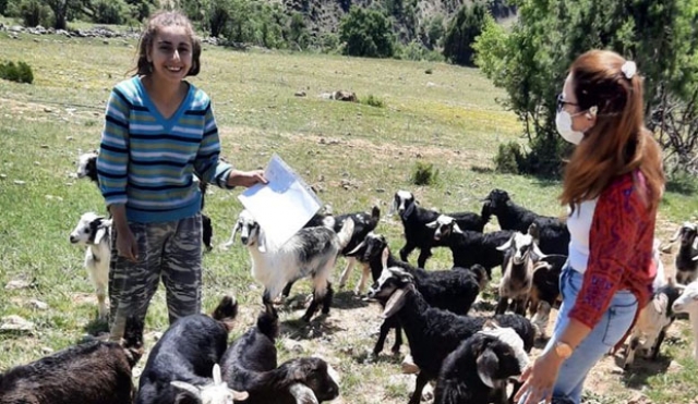 Isparta'da öğretmenlerden öğrencilere ziyaret