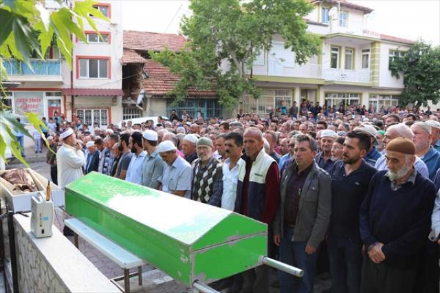 Isparta'da otomobil ile cipin çarpıştığı kaza
