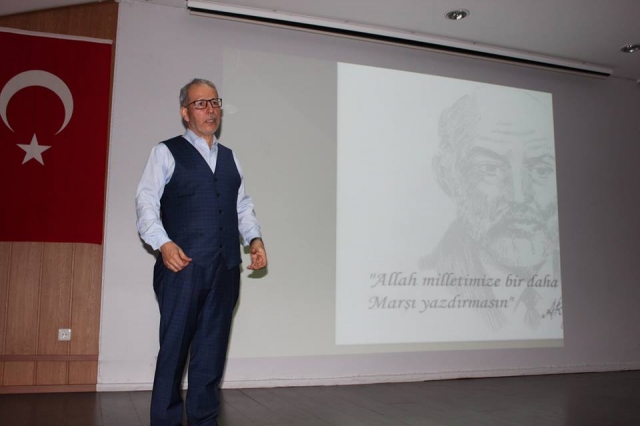 Isparta'da Prof. Dr. Adem Efe'den Konferans