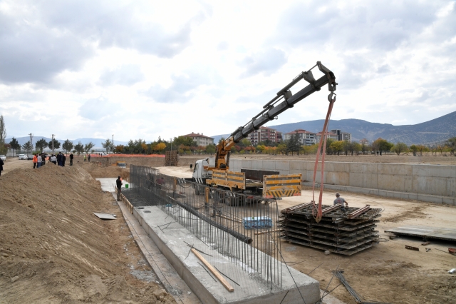 Isparta'da Şehir trafiğini rahatlatacak önemli çalışma