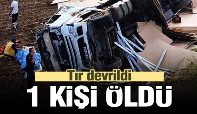 Isparta'da sunta yüklü tır devrildi: 1 ölü