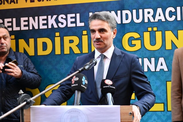 Isparta'da Tarihi Kunduracılar Sitesi İndirim Günleri Başladı
