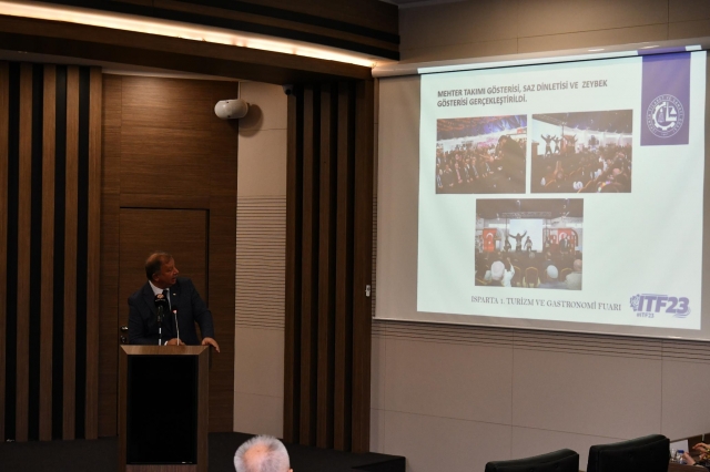 Isparta'da Yamaç Paraşütü Atlayış Alanı Projesi Görüş Birliği İle Onaylandı