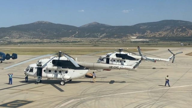 Isparta'da yangına gece görüşlü helikopterler müdahale ediyor