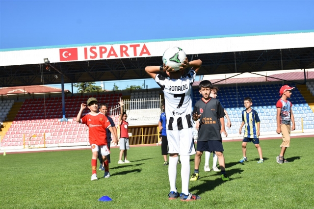 ISPARTA'DA YAZA HAREKETLİ GİRİYORUZ