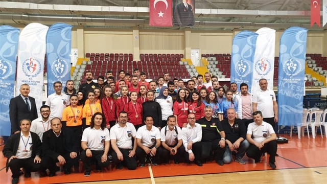 Isparta'da yıldızlar Türkiye finalistleri belli oldu
