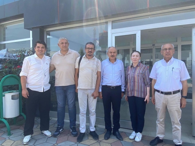 ​
Isparta'nın Gururu Isparta 32 Spor'a Genç Güçsan'dan Maddi Destek