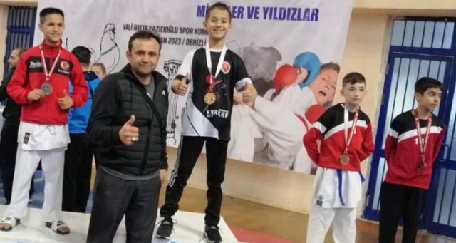 Isparta'nın Karate'de İki Büyük Başarısı