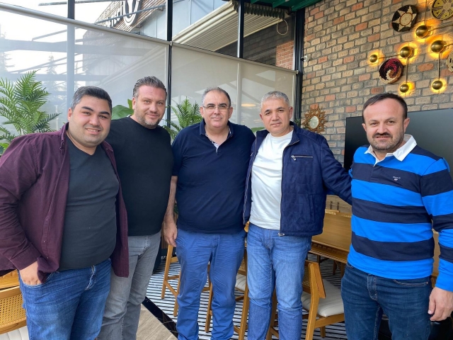 Ispartaspor ve İskenderunspor Dostluk Yemeğinde Buluştu