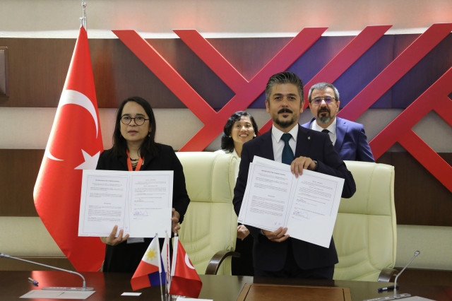 ISUBÜ ile Filipinler’den 7 Üniversite Arasında İş Birliği Anlaşması İmzalandı