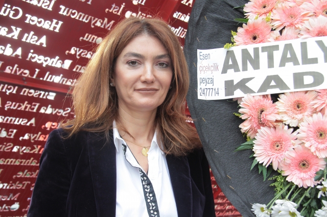 Kadın meclisi kadına şiddete ‘dur’ demek için toplandı   