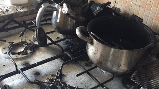 Kahramanmaraş'ta ocakta unutulan yemek yangına neden oldu