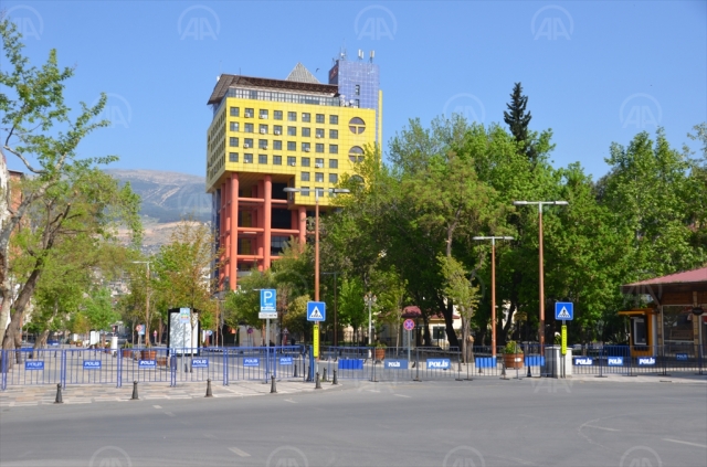 
Kahramanmaraş'ta sokağa çıkma kısıtlaması
