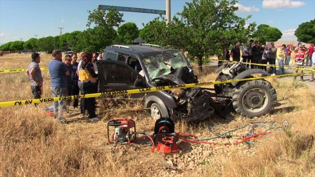 ​Kahramanmaraş'ta trafik kazası: 2 ölü, 1 yaralı