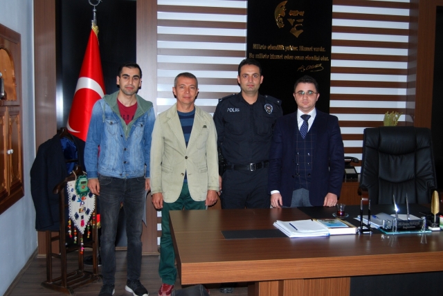  Kaymakam Nasır’dan başarılı polislere "Başarı Belgesi"   