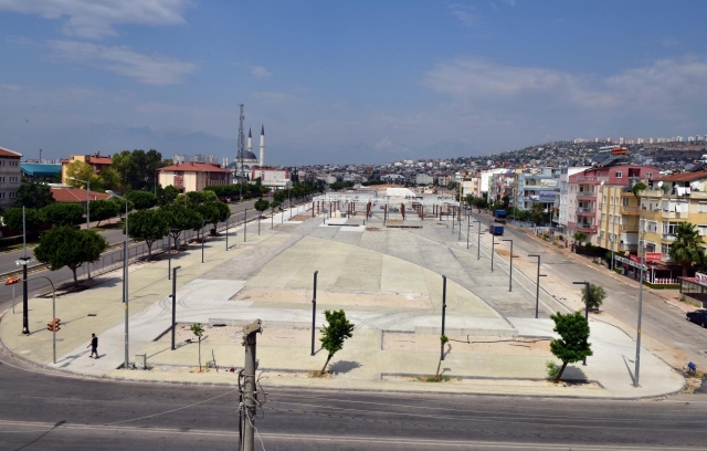 Kepez’e 160 bin metrekarelik meydan 