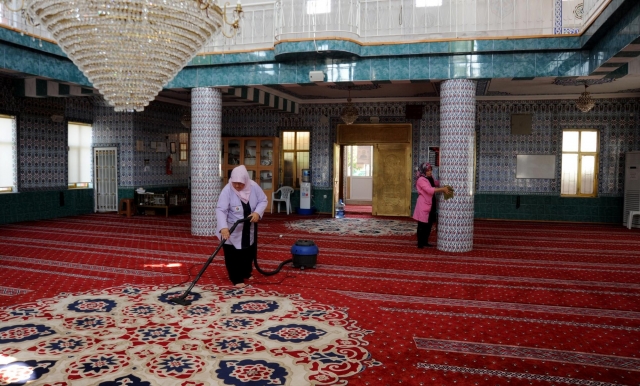 Kepez hizmetleriyle gönülleri birleştiriyor  