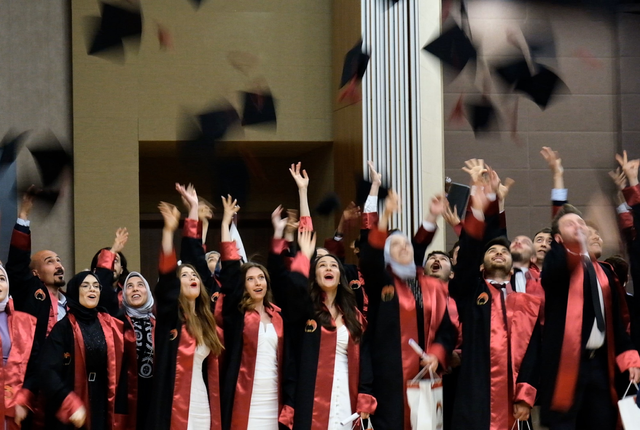 ​KONYA GIDA VE TARIM ÜNİVERSİTESİ'NDE MEZUNİYET SEVİNCİ YAŞANDI