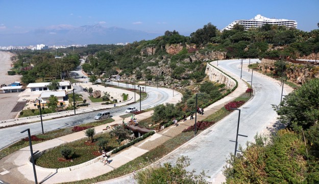 Konyaaltı Sahili Varyant etabı açıldı 