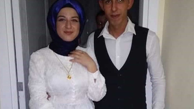 Koronavirüs kısıtlamasına takılan nişanlıların yardımına Antalya Valisi Karaloğlu yetişti
