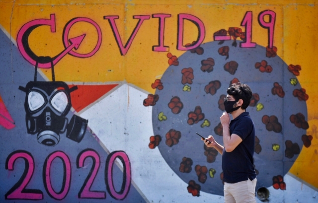  Kovid-19 salgınına grafitili farkındalık

