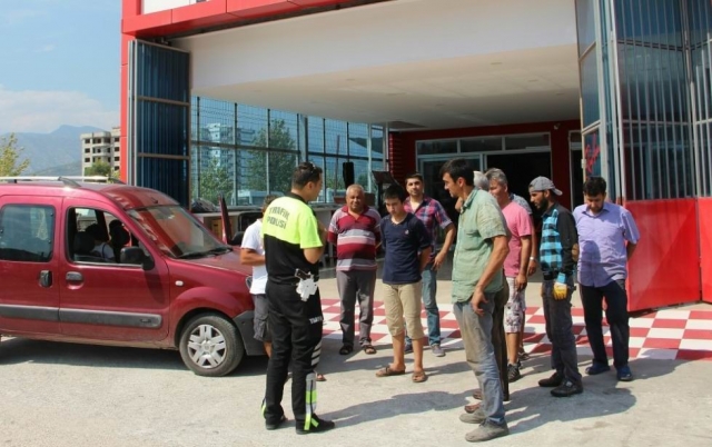 Kumluca polisinden esnafa uyarı   