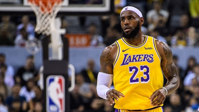 LeBron James NBA'de 33 bin sayıyı aşan 4. oyuncu oldu