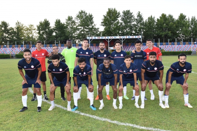 LÜBNAN VE KATAR AL SHAMAL FUTBOL
TAKIMLARI EĞİRDİR’DE KARŞILAŞTI