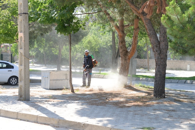 Mahallelerde genel temizlik devam ediyor