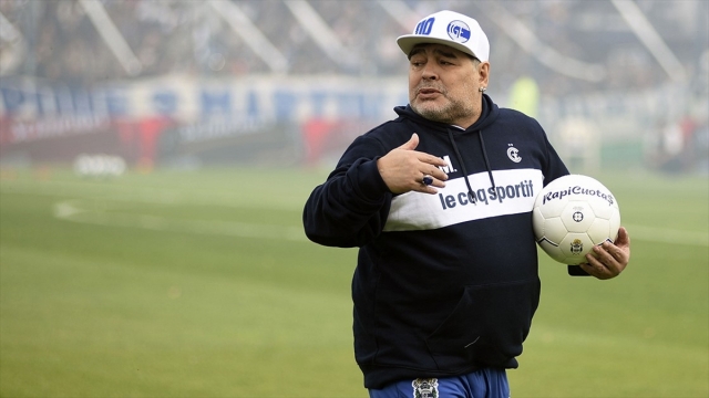 Maradona'nın Gimnasia serüveni 3 ay sürmedi