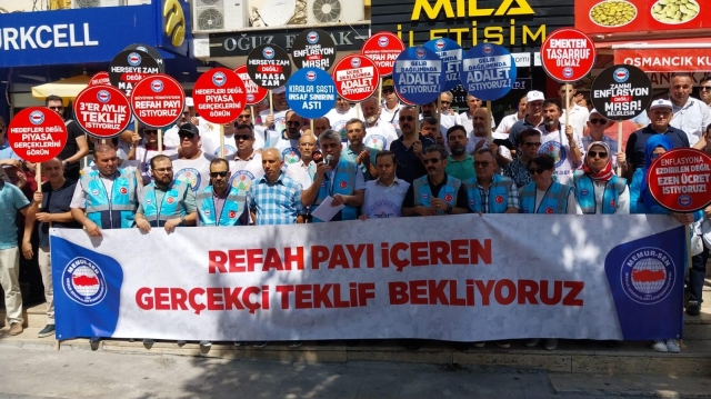 Memur-Sen Isparta Şubesinden Memur Maaşlarına Tepki Eylemi