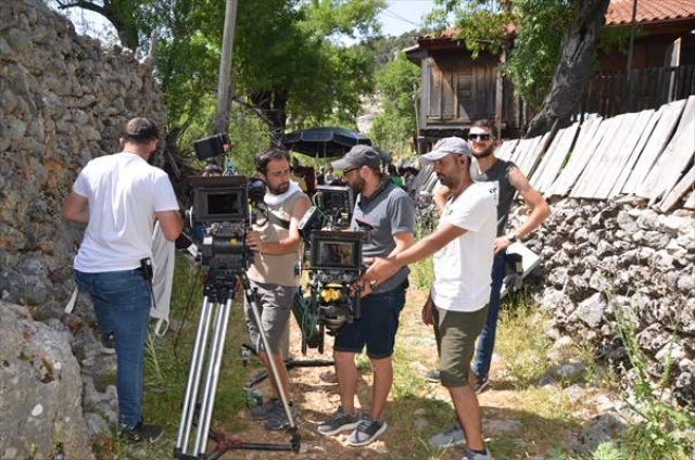 "Mendilim Kekik Kokuyor" filminin çekimlerine başlandı