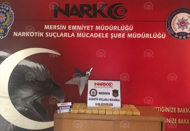 ​Mersin'de bir tırda 15,5 kilogram eroin ele geçirildi